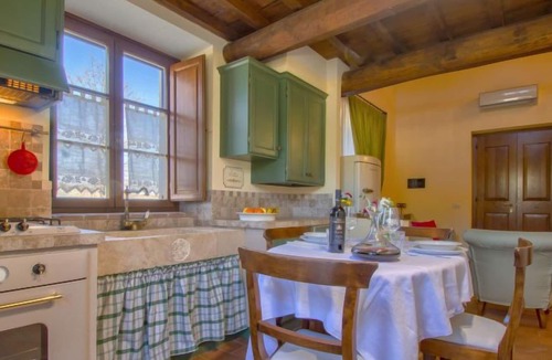 Civitella in Val di Chiana Apartment | Apartment I Grandi di Toscana in Monte San Savino - 3 persons, 1 bedrooms