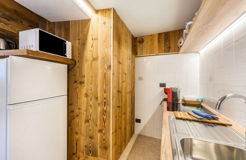 Chatillon Apartment | Apartment 'Il Nido Di Letizia' with Mountain View, Private Garden and Balcony