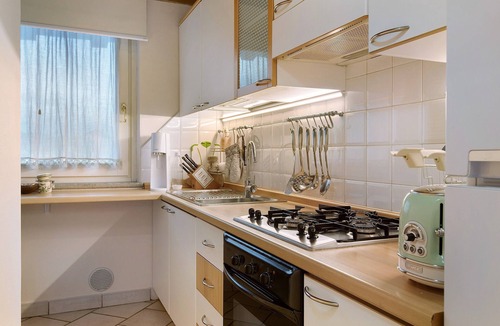 Aosta Apartment | Apartment 'Il Nido' with Mountain View, Wi-Fi and Air Conditioning
