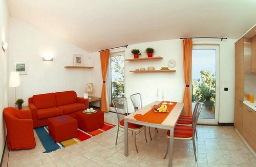 Cogoleto Apartment | Apartment in Cogoleto with pool