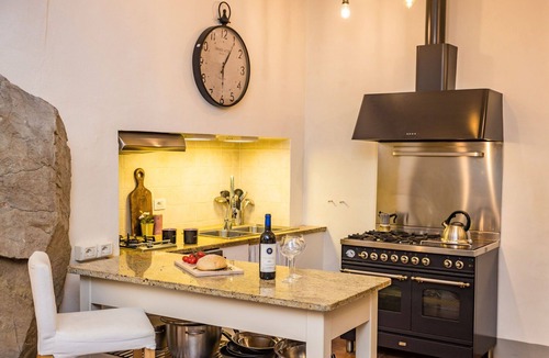 Cortona Old Town Apartment | Apartment in Cortona with 4 bedrooms sleeps 8