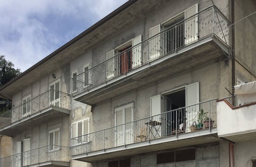 Falerna Apartment | Apartment in Falerna 100sqm with Panoramic Gulf View, Free WiFi + SmartTv