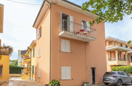 Fano Apartment | Apartment in Fano with 2 bedrooms sleeps 5