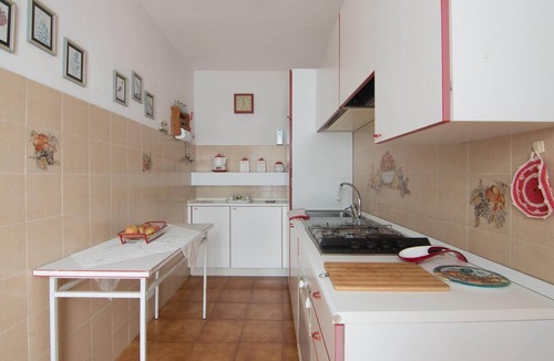 Borgiano di Serrapetrona Apartment | Apartment in Marche near Lame Rosse
