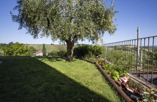 Montecarotto Apartment | Apartment in Marche with Pool & Wine Tours