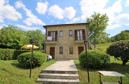 Apecchio House | Apartment in Marche near Urbino and Pool