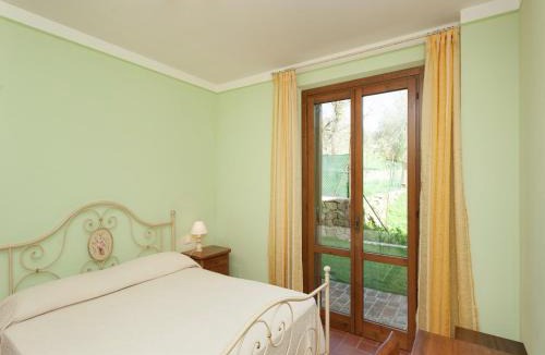 Monte del Lago House | Apartment in Monte del Lago near Lake Trasimeno