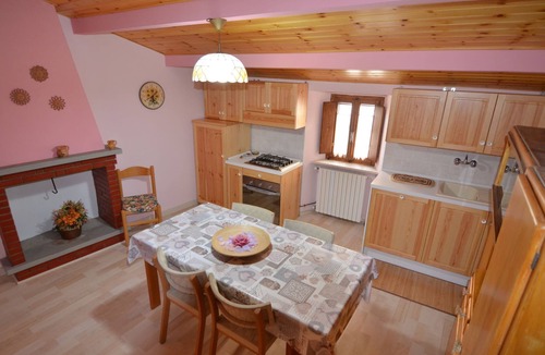 Monte Benedetto Apartment | Apartment in Petrella Guidi With Garden Views