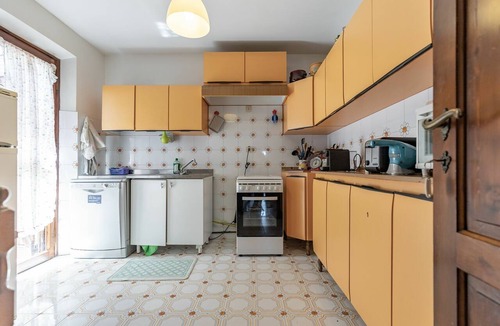 Porto Recanati Apartment | Apartment in Porto Recanati with 4 bedrooms sleeps 8