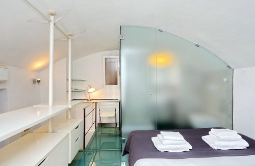 Rione V Ponte Apartment | Apartment in Rome with 0 bedrooms sleeps 2