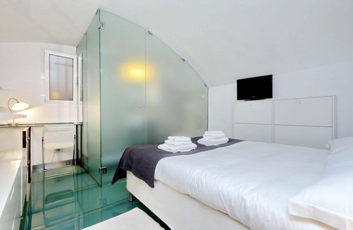 Rione V Ponte Apartment | Apartment in Rome with 0 bedrooms sleeps 2