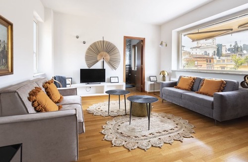 Rione IV Campo Marzio Apartment | Apartment in Rome with 3 bedrooms sleeps 6