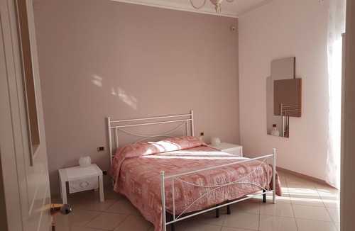 Manfredonia Apartment | Apartment in the center