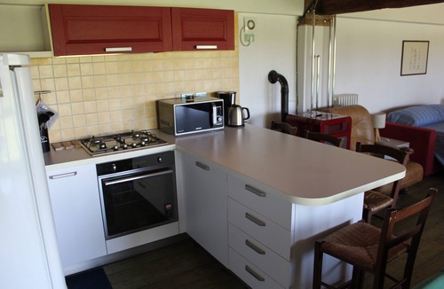 Scardovari Apartment | Apartment in the countryside 2 minutes from downtown and industrial area