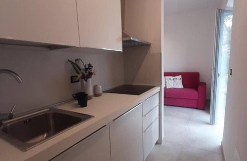 Ascea Apartment | Apartment in villa with pool in Cilento, Ascea Casolare Centoulivi