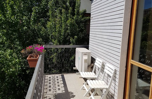 Francavilla al Mare Apartment | Apartment in Francavilla, sea view, large, modern with climate and parking.