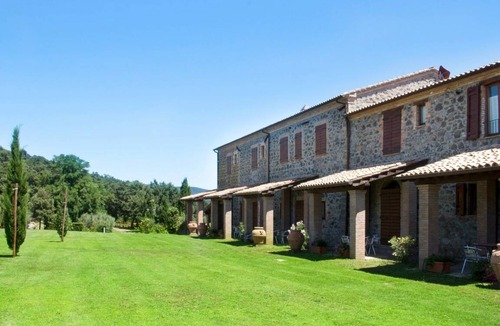 San Lorenzo Nuovo Apartment | Apartment ∙ 2 bedrooms ∙ 4 guests