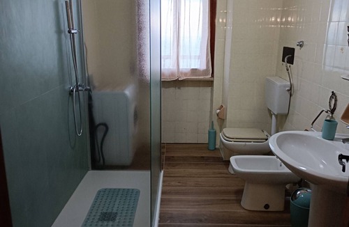 Guardiagrele Apartment | Apartment 'L'Oriente Di Elion' with Sea View, Balcony and Air Conditioning