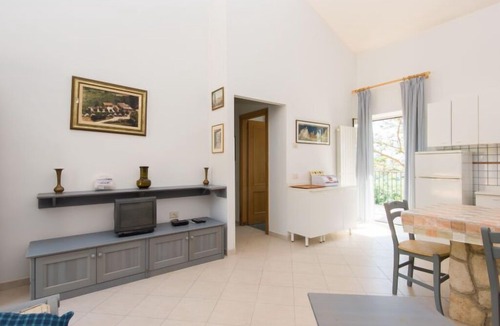 Piane di Collevecchio Apartment | Apartment La Magnolia in Collevecchio - 4 persons, 2 bedrooms