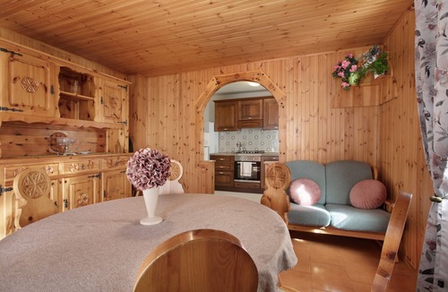 Cogne Apartment | Apartment 'La Maison Du Bonheur Lillaz' with Mountain View, Shared Garden and Balcony