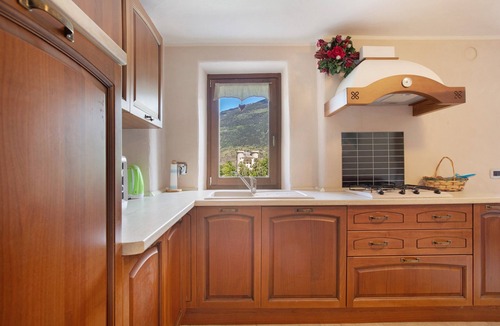 Aymavilles Apartment | Apartment 'La Maison De Deni - Vista Castello' with Mountain View