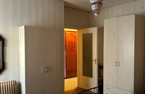 Benevello Apartment | Apartment 'La Seconda Terrazza Di Benevello' with Mountain View, Wi-Fi and Air Conditioning
