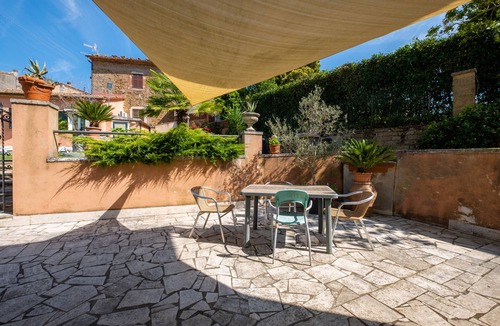 Poggio Murella Apartment | Apartment "Le Case di Titti 5" with Shared Garden & Wi-Fi