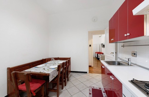 Sestri Ponente Apartment | Apartment 'Lucia Genova Aeroporto' with Balcony, Wi-Fi and Air Conditioning