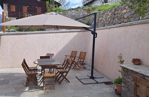 Aymavilles Apartment | Apartment 'Maison Erica - Ozein' with Mountain View and Private Outdoor Area