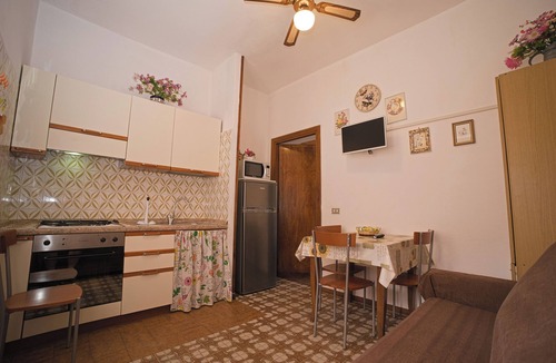 Giglio Campese Apartment | Apartment Margherita-5 in a beach residence, Giglio Campese