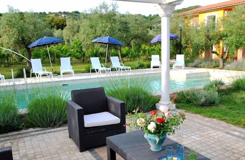 Itri Apartment | Apartment Meridiana Dolmen in Itri - 6 persons, 3 bedrooms