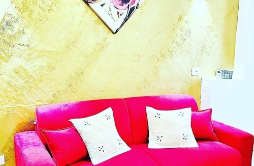 Scalea Apartment | Apartment "Minu' House - Gold Room 2" with Shared Garden & Wi-Fi