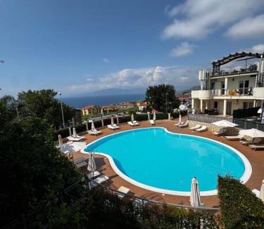 Pizzo Apartment | Apartment Napitia Hills