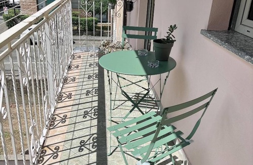 Serravalle Scrivia Apartment | Apartment 'Orchidea House' with Balcony and Wi-Fi