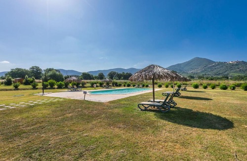 Scarlino Apartment | Apartment Quercia Alta by Interhome