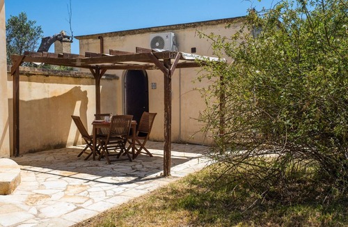 Nardo Apartment | Apartment 'Residenze Uliveto - Residenza 10' with Pool, Private Terrace and Air Conditioning