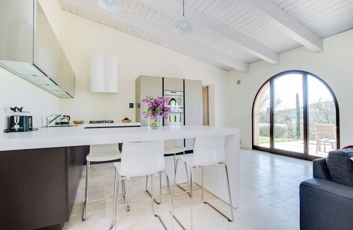 Trequanda Ski Chalet | Apartment Rosmarino- Cignella Resort Tuscany