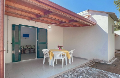 Scialara Apartment | Apartment 'Sabbia D'oro' with Shared Pool and Wi-Fi