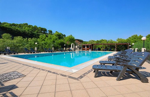 Scialara Apartment | Apartment 'Sabbia D'oro' with Shared Pool and Wi-Fi