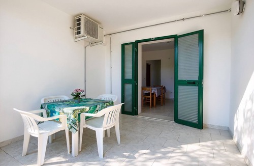 Scialara Apartment | Apartment 'Sabbia D'oro, Trilocale 401' with Shared Pool and Wi-Fi