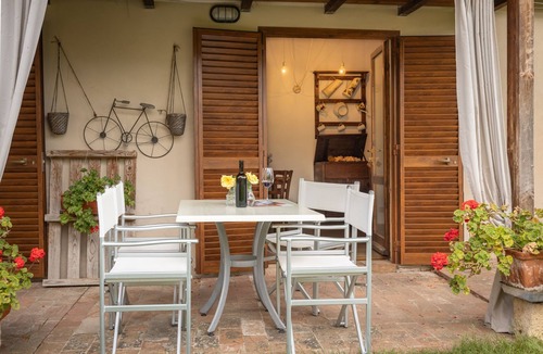 Pomarance Apartment | Apartment San Carlo Bilo9