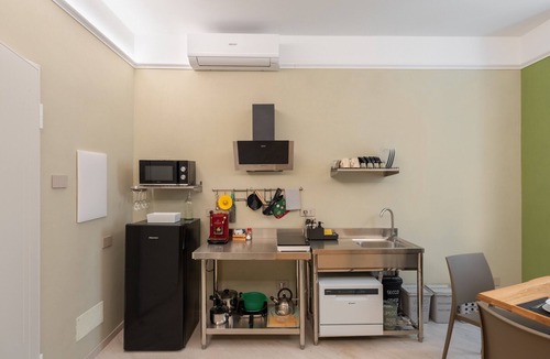 Ascea Apartment | Apartment 'Standard Velia' with Wi-Fi and Air Conditioning