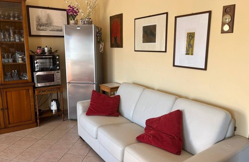 Montesilvano Apartment | Apartment 'Teresa Al Mare' with Balcony, Wi-Fi and Air Conditioning