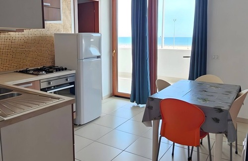 Vieste Apartment | Apartment 'Terra' with Sea View, Wi-Fi and Air Conditioning