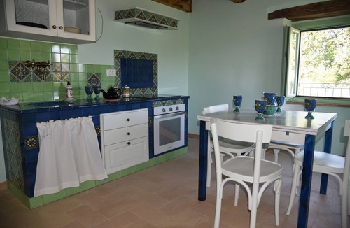 Grottazzolina House | Apartment Ulivo located at a farmhouse surrounded by nature