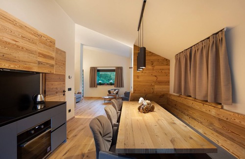 Valgrisenche Apartment | Apartment 'Valgrisa Mountain Lodges 1' with Mountain View, Private Terrace and Wi-Fi