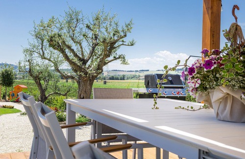 Molino Ciccolini Apartment | Apartment Villa Mei I