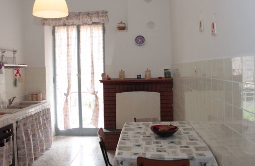 Marta Apartment | apartment with lake view