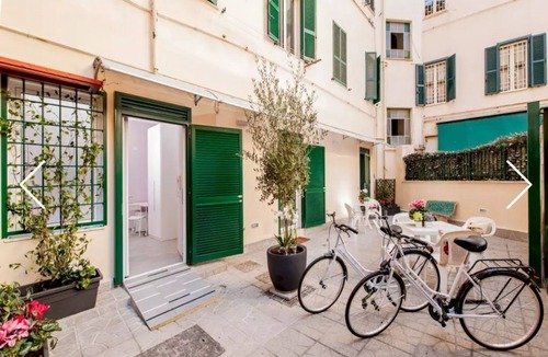 Vatican Apartment | Apartment with parking space and separate entrance