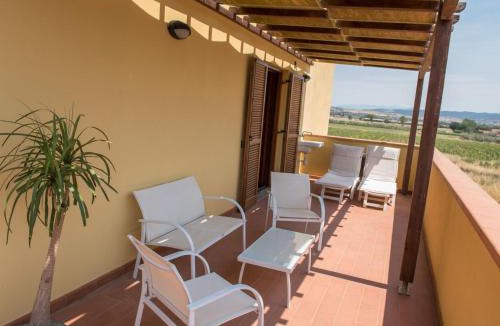 Alberese Apartment | Apartment Wohnung in Alberese mit Panoramaterrasse by Interhome